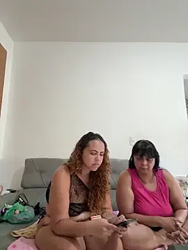 Stripchat Live Porn of Chloe_Leaozinho