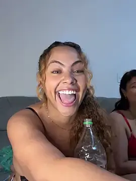 Stripchat Nude Webcam of Chloe_Leaozinho