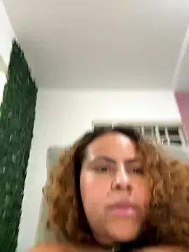 Stripchat Live Porn of Chloe_Leaozinho