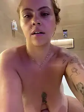 Stripchat Live Porn of Chloe_Leaozinho