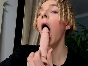 Stripchat Free Porn Cam of Kudi_Minnt