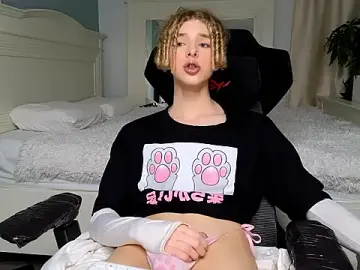 Stripchat Adult Video Chat of Kudi_Minnt