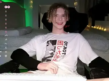 Stripchat Live Sex Cam of Kudi_Minnt