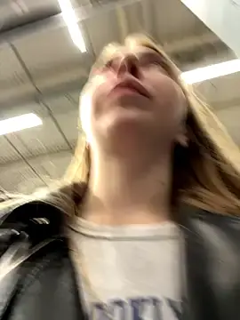 Stripchat Free Porn Cam of Sunny___Bunny