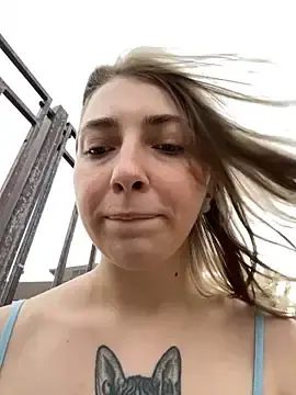 Stripchat Free Porn Cam of Sunny___Bunny