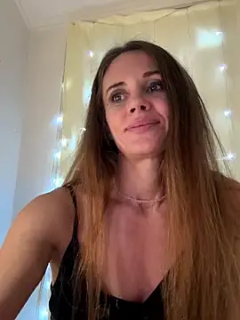 Stripchat Best Webcam of LucieMack