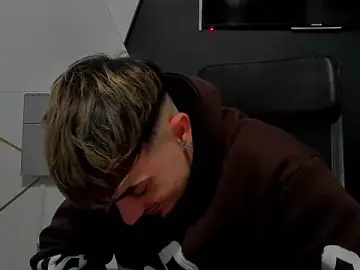 Stripchat Live Sex of BrandonTate