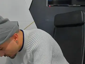 Stripchat Sex Chat of BrandonTate