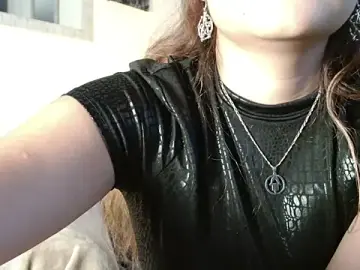 Stripchat Watch Live Sex Cams of 3littleschoolteens