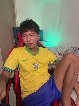 Stripchat Adult Video Chat of Leonarrrd_01