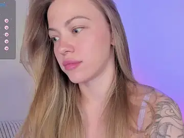 Stripchat Sex Cam of damn_cutie