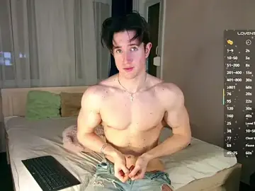 Stripchat Watch Live Sex Cams of ChristianLevine_