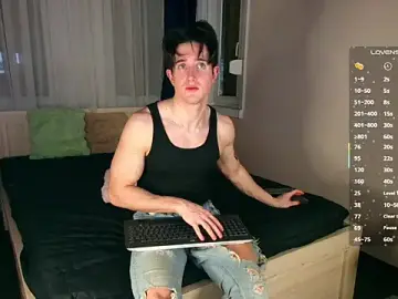 Stripchat Free Live Porn of ChristianLevine_