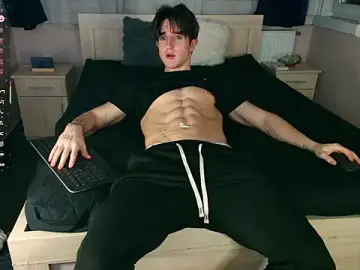 Stripchat Free Live Porn of ChristianLevine_