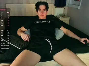 Stripchat Watch Live Sex Cams of ChristianLevine_