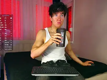 Stripchat Live Sex Cam of ChristianLevine_