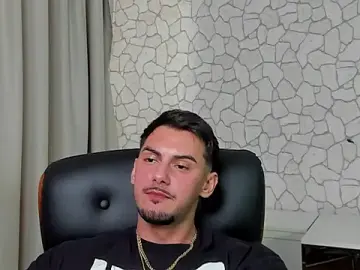 Stripchat Adult Video Chat of ClintMasters