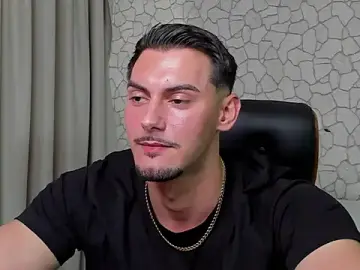 Stripchat Free Porn Cam of ClintMasters