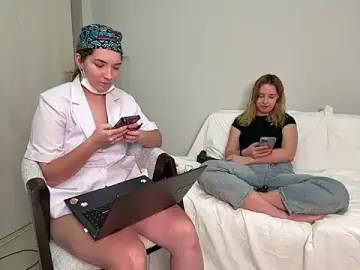 Stripchat Free Live Porn of Nura_n_Sarah