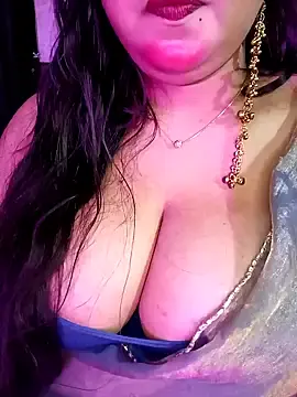 Stripchat Nude Webcam of Suhanakhan04