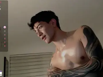 Stripchat Adult Webcams of ivaaaan_