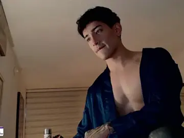 Stripchat Sex Cam of ivaaaan_