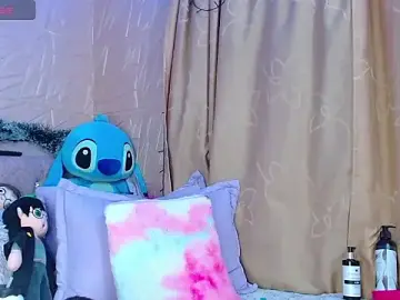 Stripchat Free Porn Cam of kendallsweet7