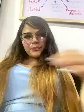 Stripchat Live Sex Cam of dayis_butera