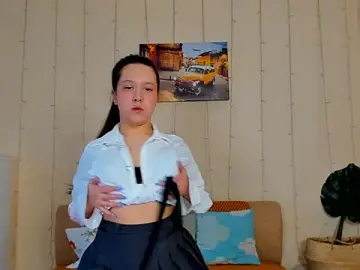 Stripchat Sex Cam of Mira_Karter