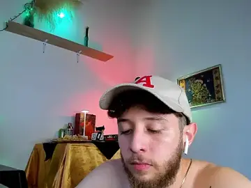 Stripchat Adult Webcam of Juan_Castano