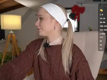 Stripchat Free Live Porn of LexieLoree