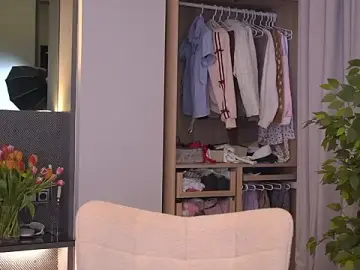 Stripchat Sex Cam of LexieLoree