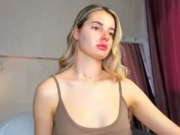 Stripchat Adult Webcam of Erika_Carpenter