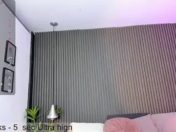 Stripchat Free Live Porn of pervert_lizza