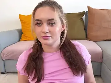Stripchat Live Sex Cam of maria_and_alex