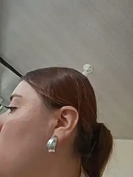 Stripchat Free Live Porn of valery_mora