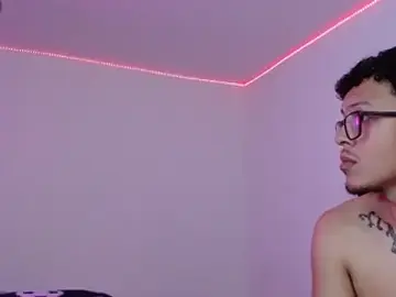 Stripchat Live Sex Cam of Bonny_Bonss