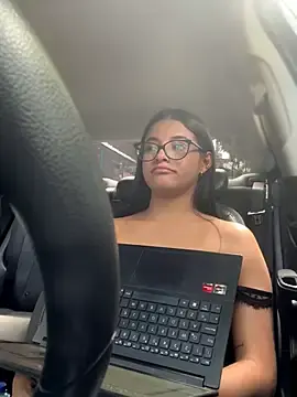 Stripchat Watch Live Sex Cams of Arilw