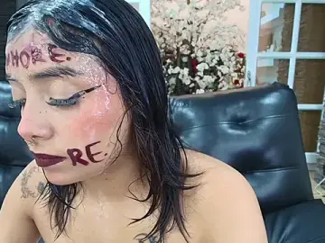 Stripchat Nude Webcam of miss_collins