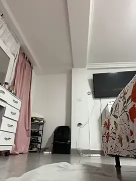 Stripchat Adult Video Chat of JuanitaMore01