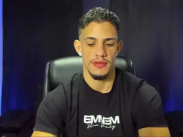 Stripchat Adult Webcams of jhonnysnow17