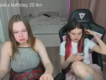 Stripchat Free Live Porn of lil_cassie