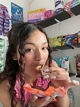 Stripchat Free Porn Cam of Camilla_Miller01