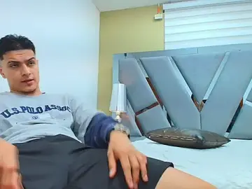 Stripchat Sex Chat of DAVID_VICTORIAA