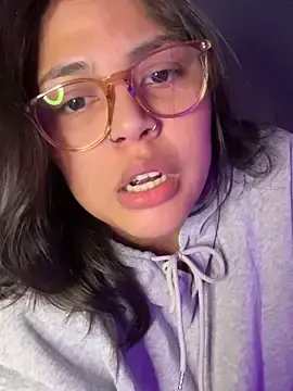 Stripchat Free Live Porn of miacanela_xo
