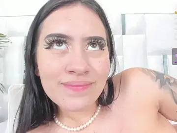 Stripchat Nude Webcam of im_giselle_