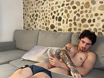 Stripchat Adult Webcam of David_Brown18