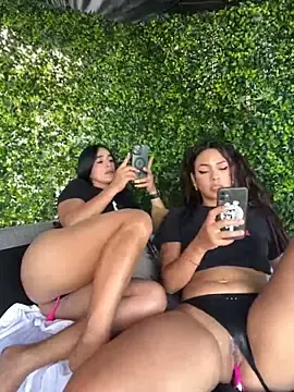 Stripchat Free Porn Cam of Alice_surprise