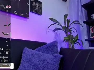 Stripchat Sex Cam of Alisson_Wynter