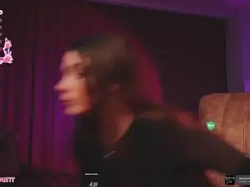 Stripchat Live Sex Cam of msinfinity